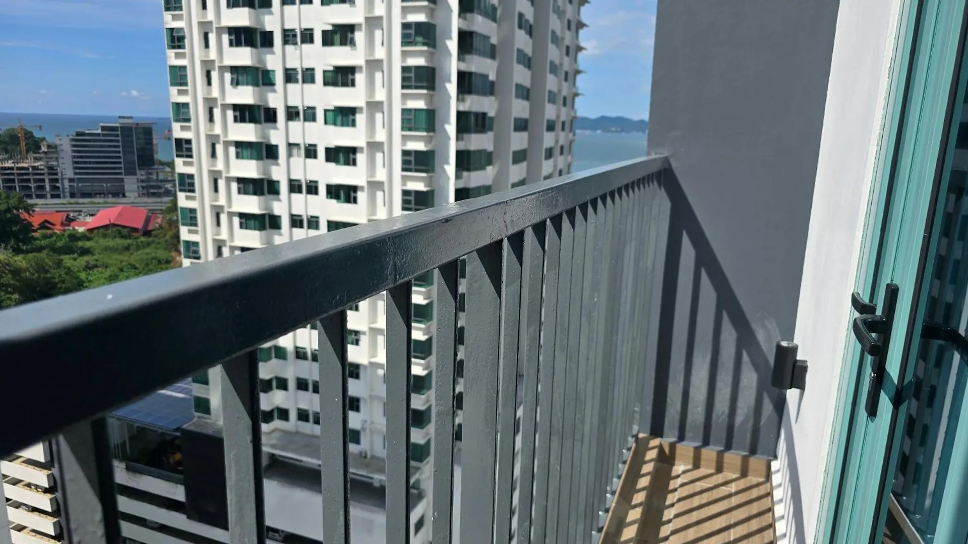 Baysuites Likas By Alawa Homes Κότα Κιναμπαλού Διαμέρισμα