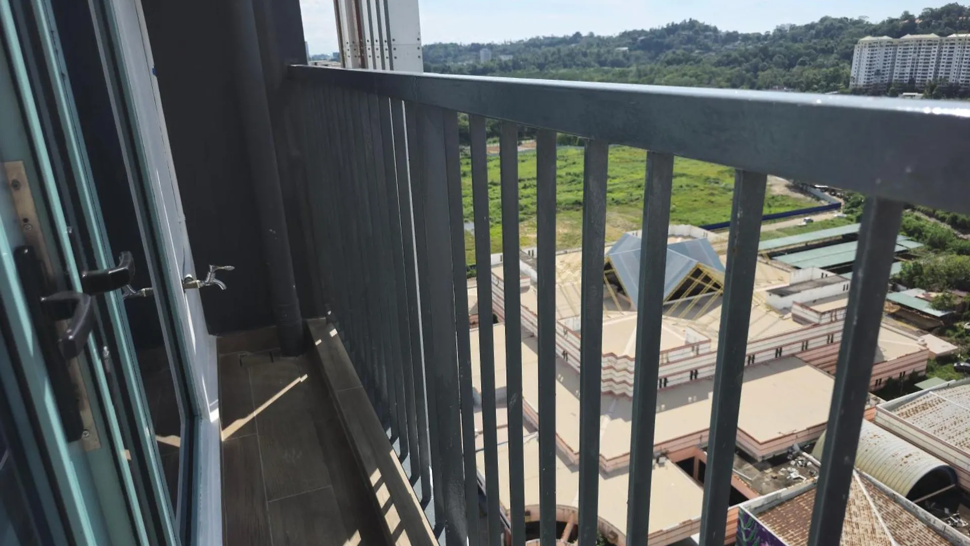 Baysuites Likas By Alawa Homes Κότα Κιναμπαλού